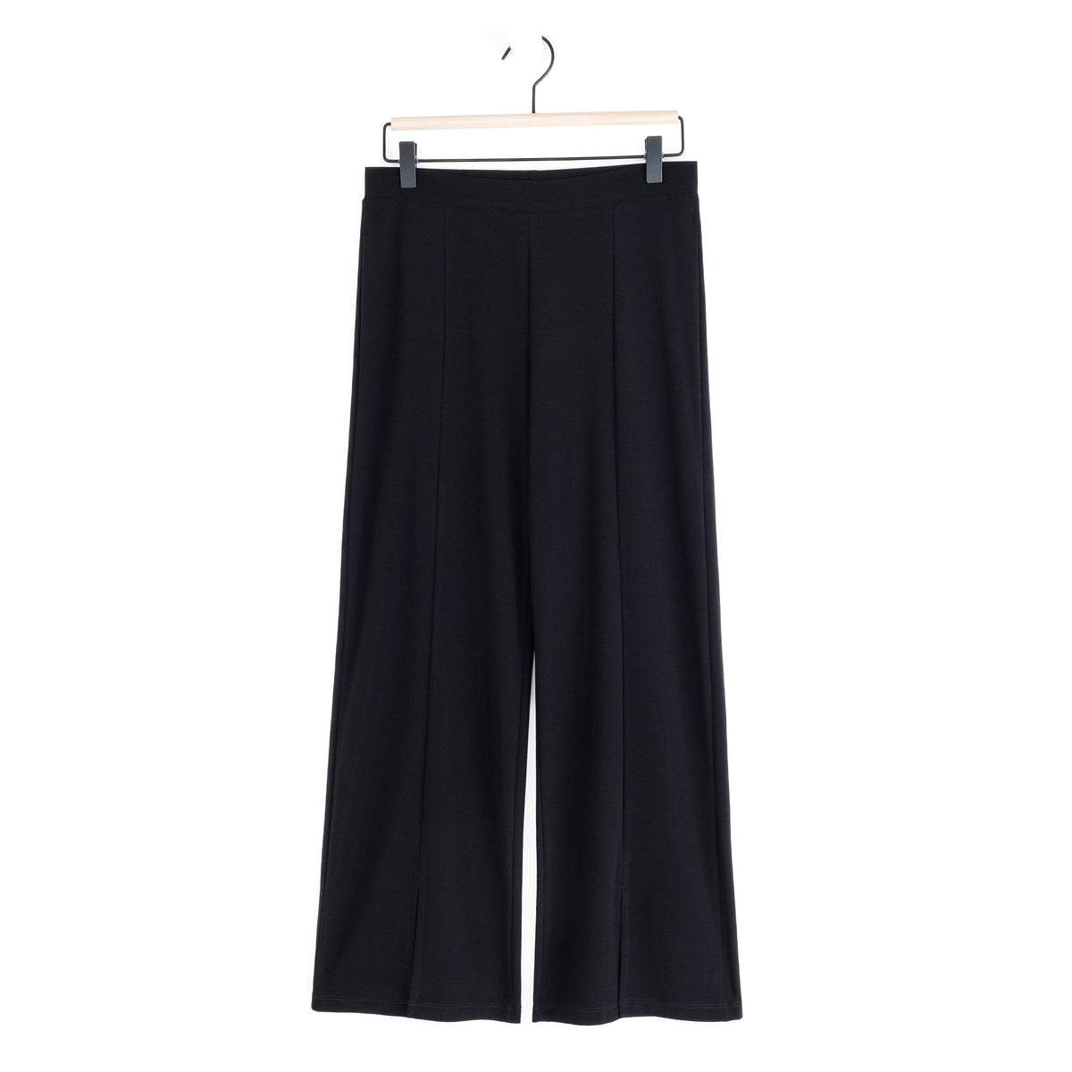 Relaxed Kick Front Slit Ankle Pant - Black | Clara Sunwoo Top Pick