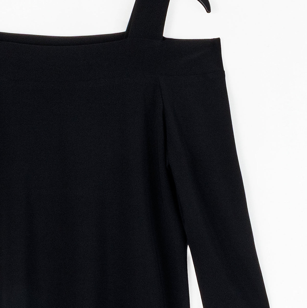 Signature Cold Shoulder Top - Black | Clara Sunwoo Signature