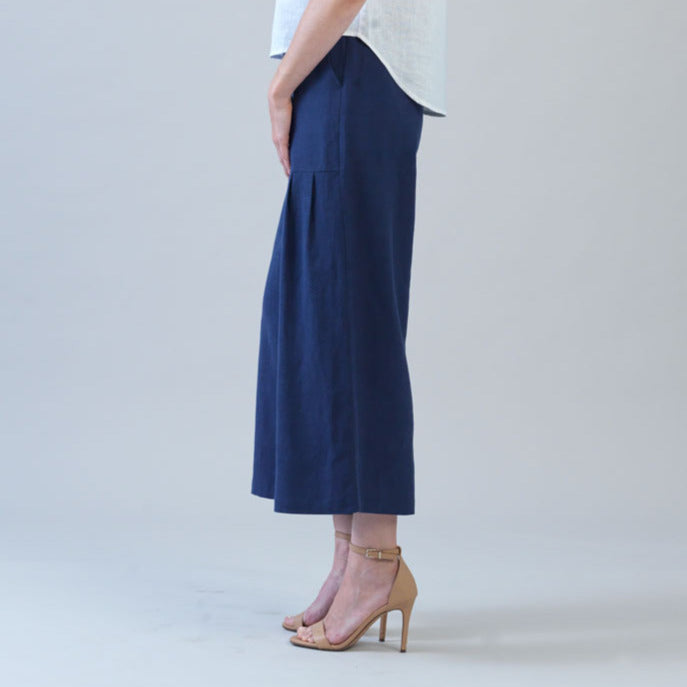 Soft Cotton - Pleated Wide Leg Ankle Pant - Navy - Final Sale | Clara Sunwoo Quality