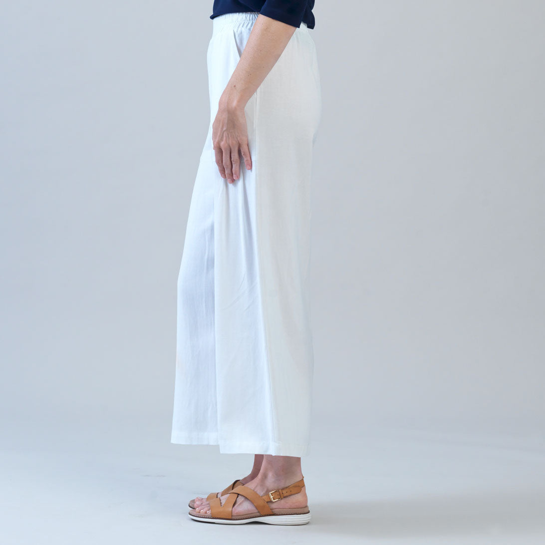 Soft Cotton - Pleated Wide Leg Ankle Pant - White - Final Sale | Clara Sunwoo Everyday