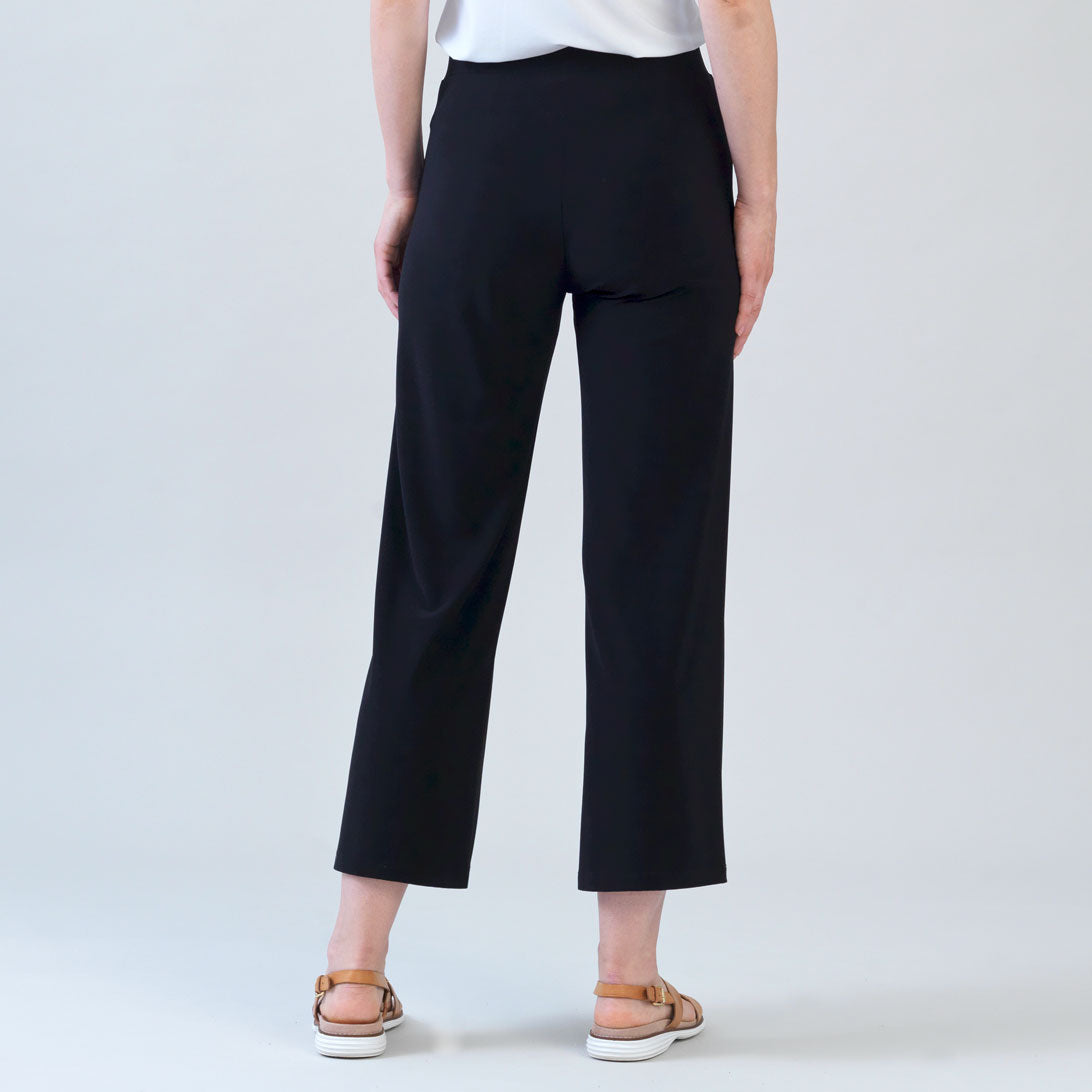 Relaxed Kick Front Slit Ankle Pant - Black | Clara Sunwoo Top Pick