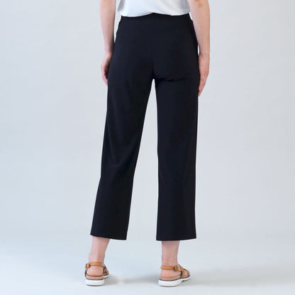 Relaxed Kick Front Slit Ankle Pant - Black | Clara Sunwoo Top Pick