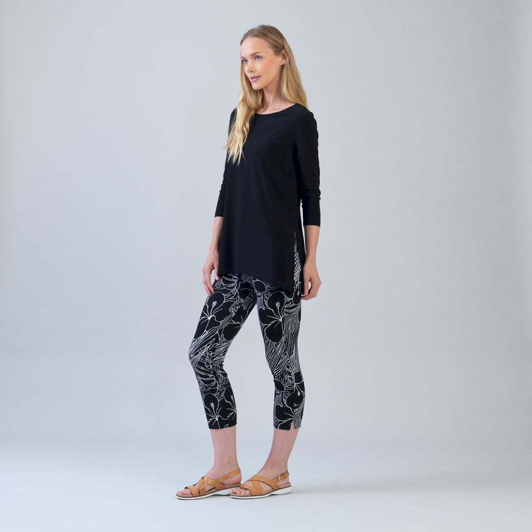 Crepe Knit - Signature Pull-On Capri - Orchid Sketch - Final Sale | Clara Sunwoo Top Pick