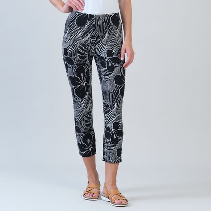 Crepe Knit - Signature Pull-On Capri - Orchid Sketch - Final Sale | Clara Sunwoo Top Pick