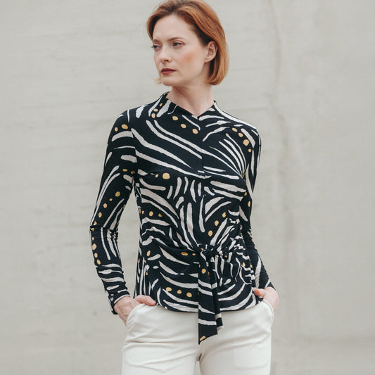 Center Front Tie Top - Dots & Stripes | Clara Sunwoo Classic