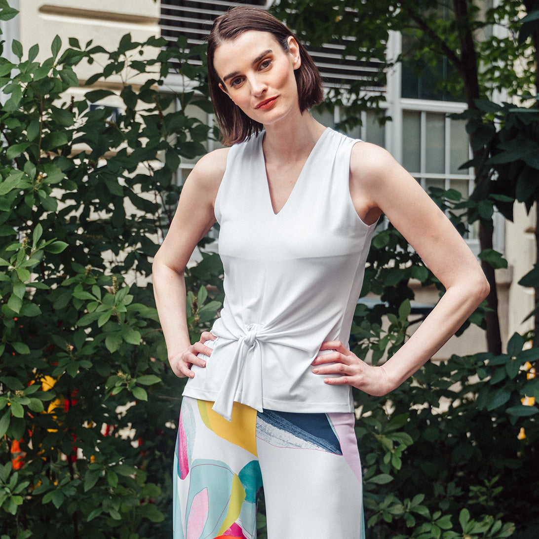 Sleeveless V-Neck Center Front Tie Top - White | Clara Sunwoo Trending
