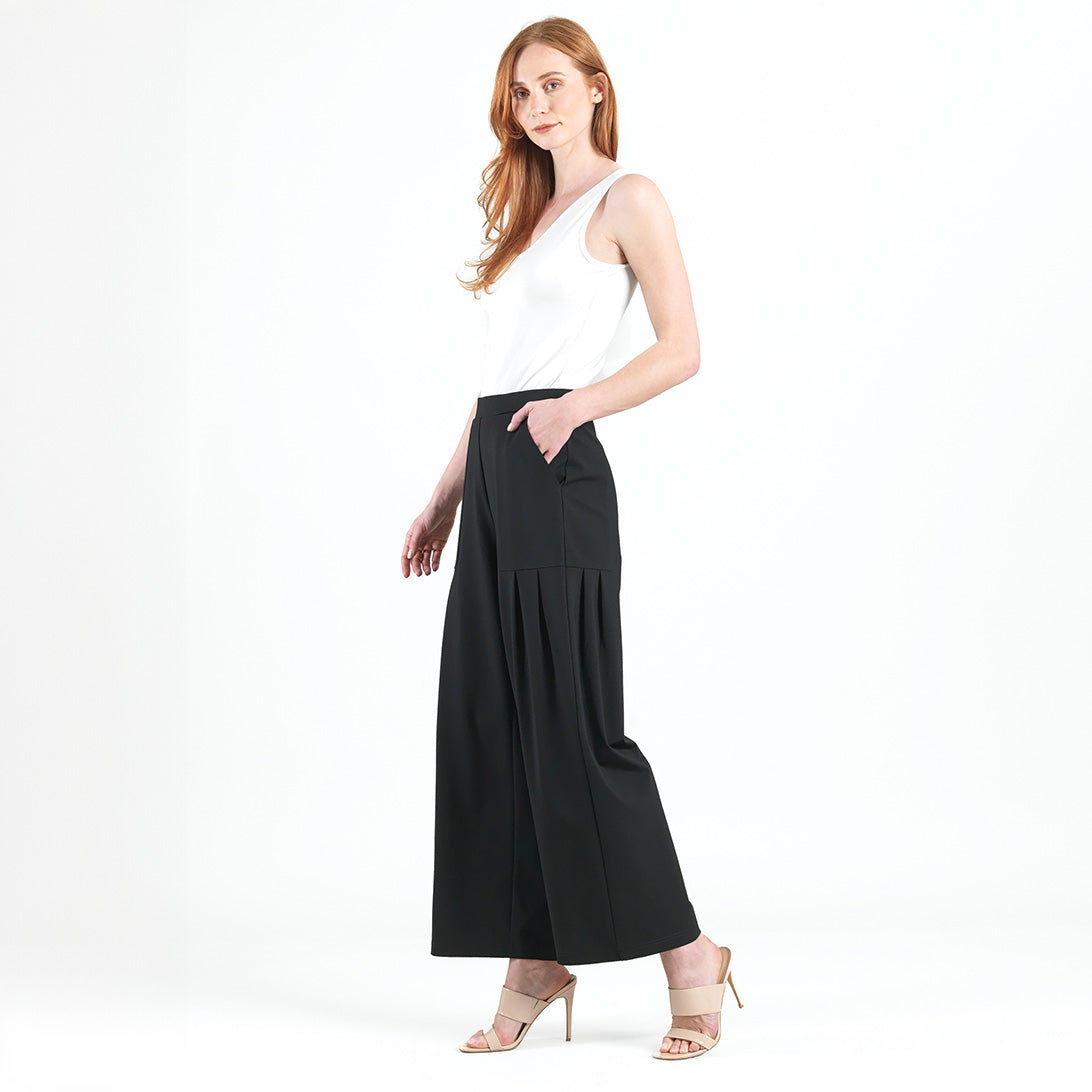 Rayon-Ponte Knit - Pleated Wide Leg Pocket Pant - Black | Clara Sunwoo Quality