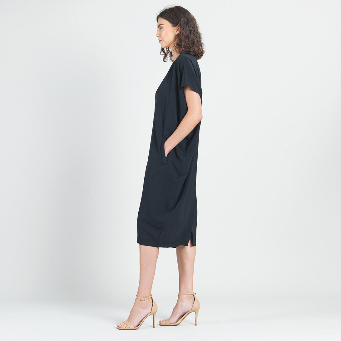 Textured Rayon - Caftan Pocket Dress - Black - Final Sale | Clara Sunwoo Essential