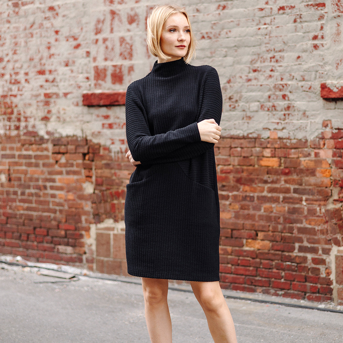 Chunky Ribbed - Tunic Pocket Sweater Dress - Black - Final Sale! | Clara Sunwoo Smart Buy