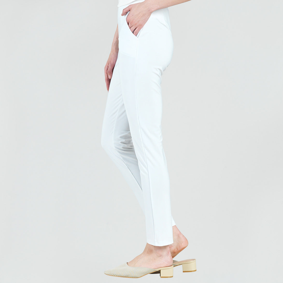 Medium Knit - Straight Leg Pocket Pant - White - Final Sale | Clara Sunwoo Latest
