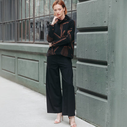 Lightweight Cozy - Tipped Hem Sweater - Linear Geo - Final Sale | Clara Sunwoo Value