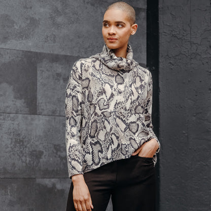 Cozy Texture - Tipped Hem Sweater - Python Scale - Final Sale! | Clara Sunwoo Trending