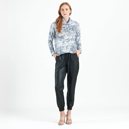 Cozy Shimmer - Tipped Hem Sweater - Snow Leopard - Final Sale! | Clara Sunwoo Quality