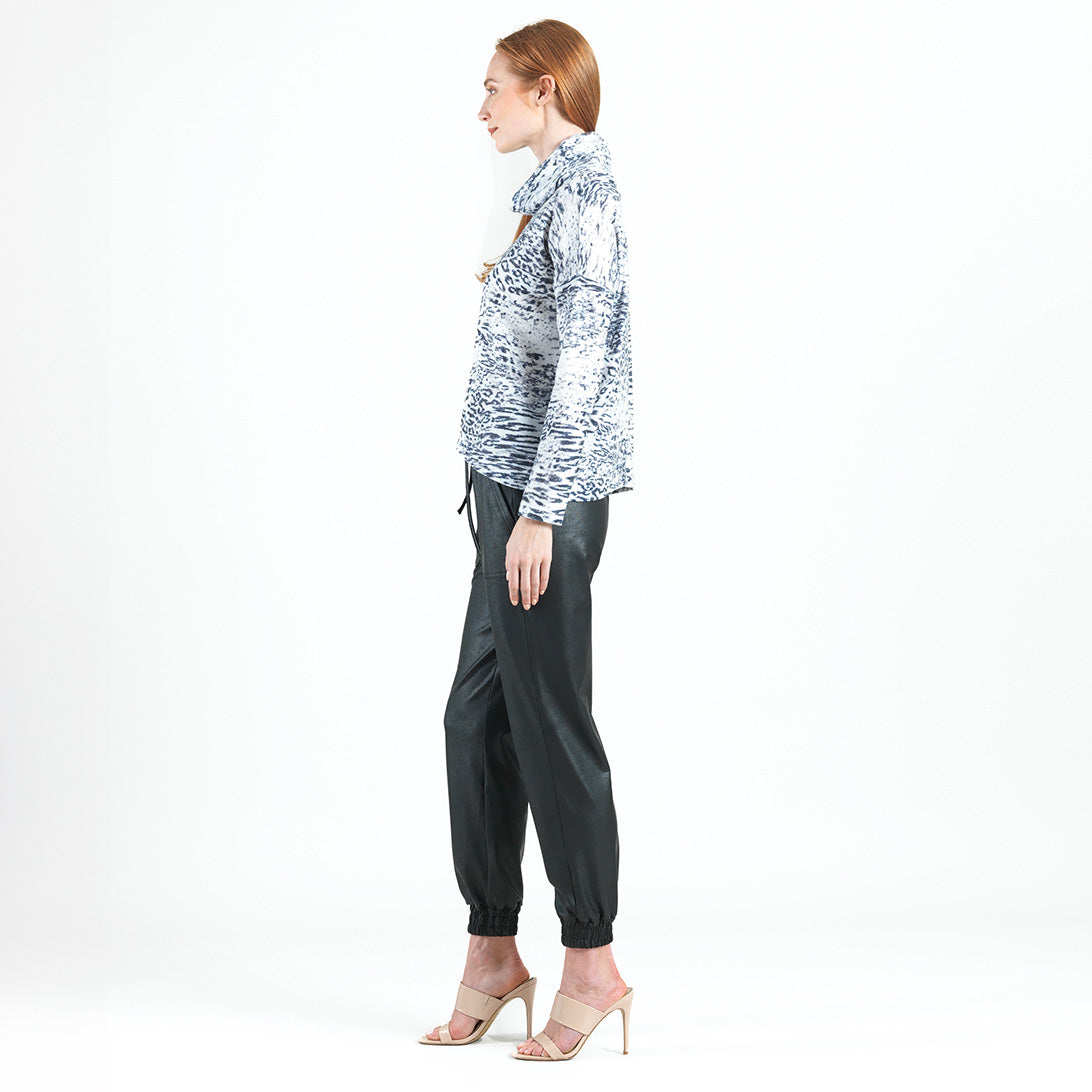 Cozy Shimmer - Tipped Hem Sweater - Snow Leopard - Final Sale! | Clara Sunwoo Quality