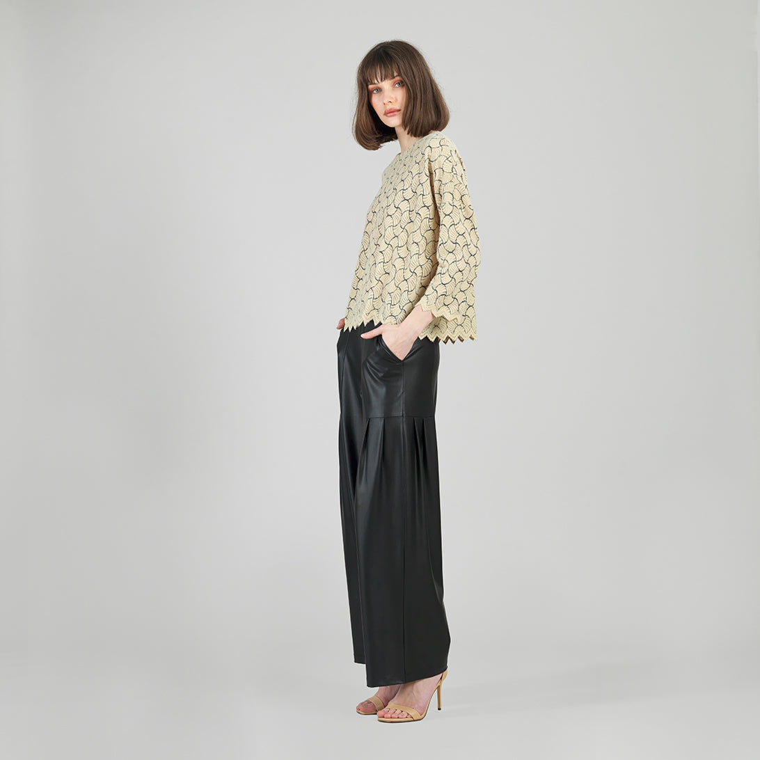 Crochet Knit - Scallop Hem Box Sweater Top - Fan Shell - Final Sale | Clara Sunwoo Exclusive