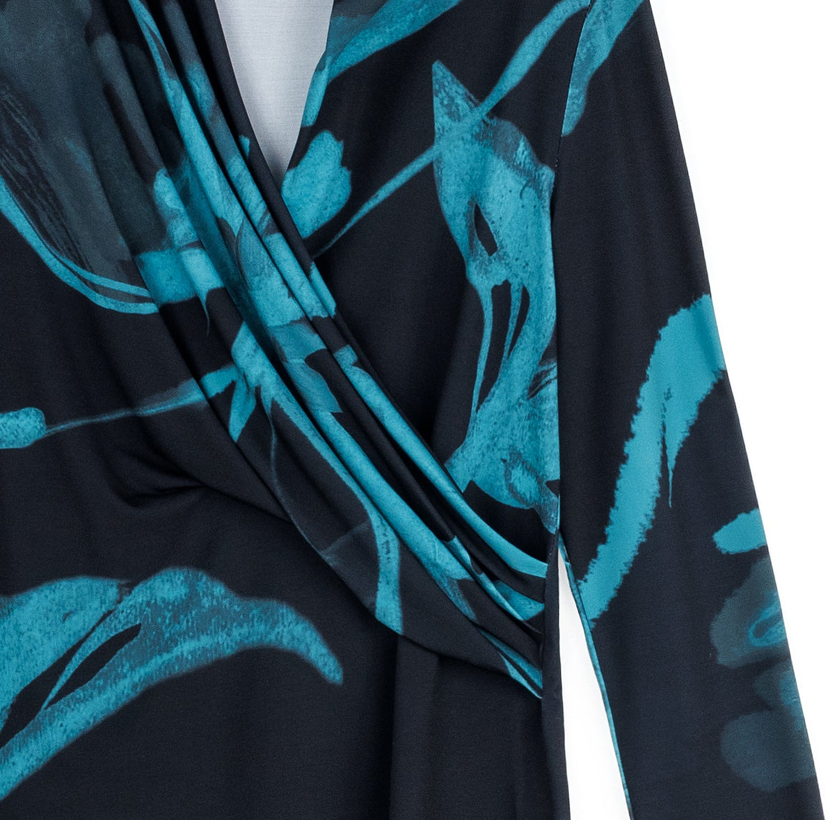 V-Neck Draped Pleat Top - Floral Eclipse - Final Sale | Clara Sunwoo Essential