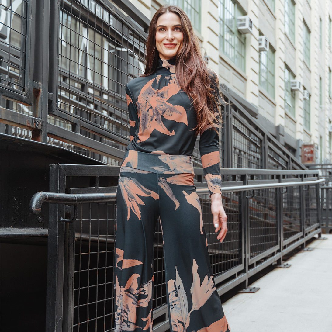 Mock Neck Pleated Detail Top - Abstract Lily - Final Sale | Clara Sunwoo Discount