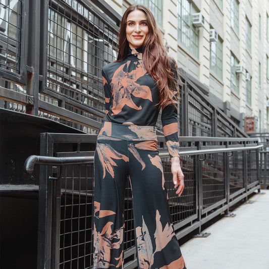 Mock Neck Pleated Detail Top - Abstract Lily - Final Sale | Clara Sunwoo Discount