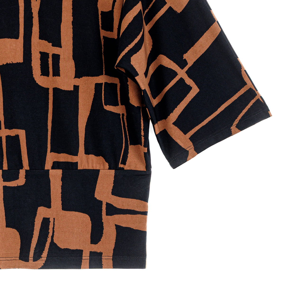 Banded Hem Elbow Sleeve Top - Geo Link | Clara Sunwoo Exclusive